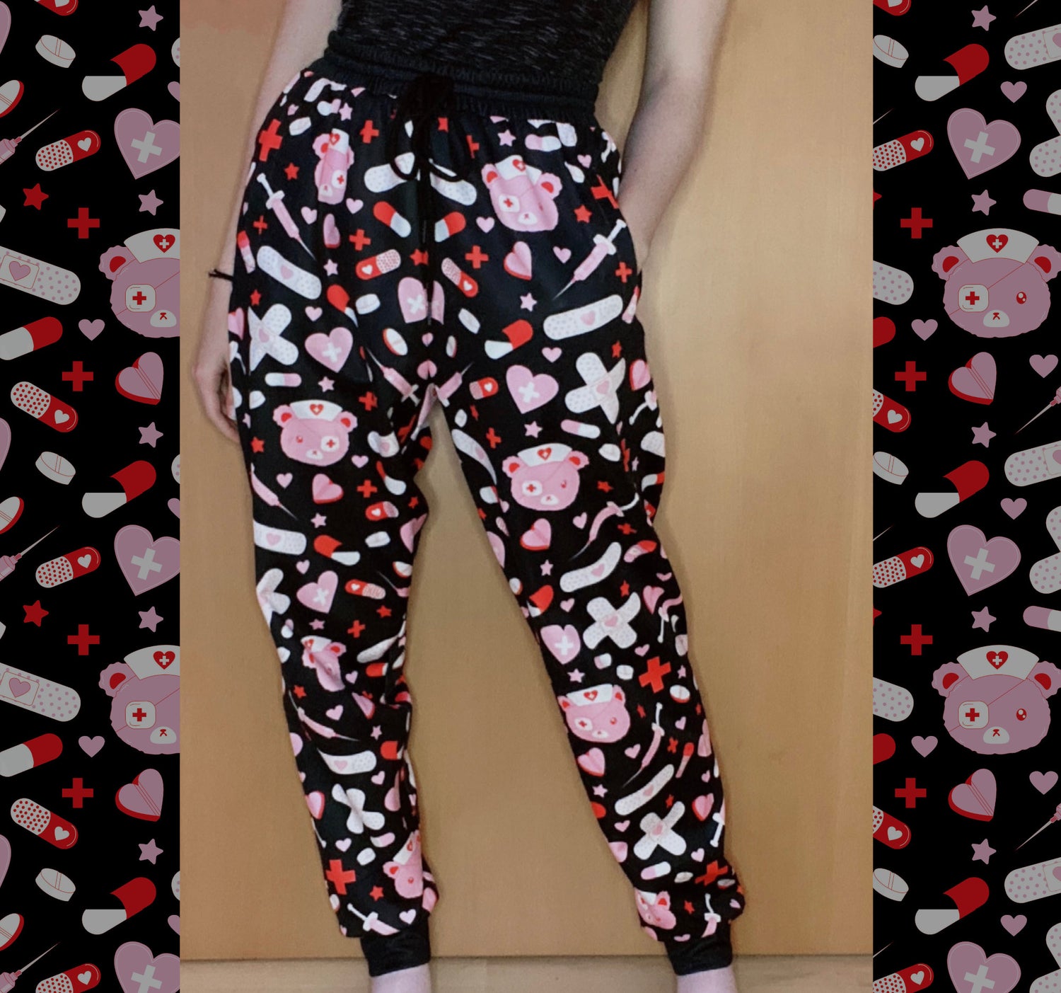 Model wearing Creepy Cute Menhera Kei and Yami kawaii aesthetic jogger pants