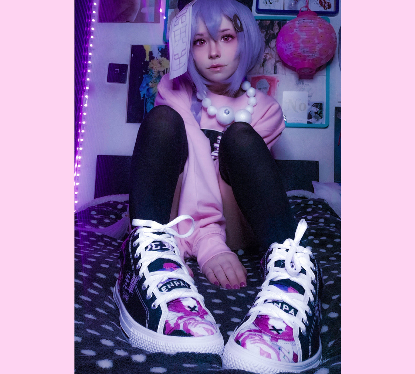 model wearing Black Harajuku shoes with Japanese design