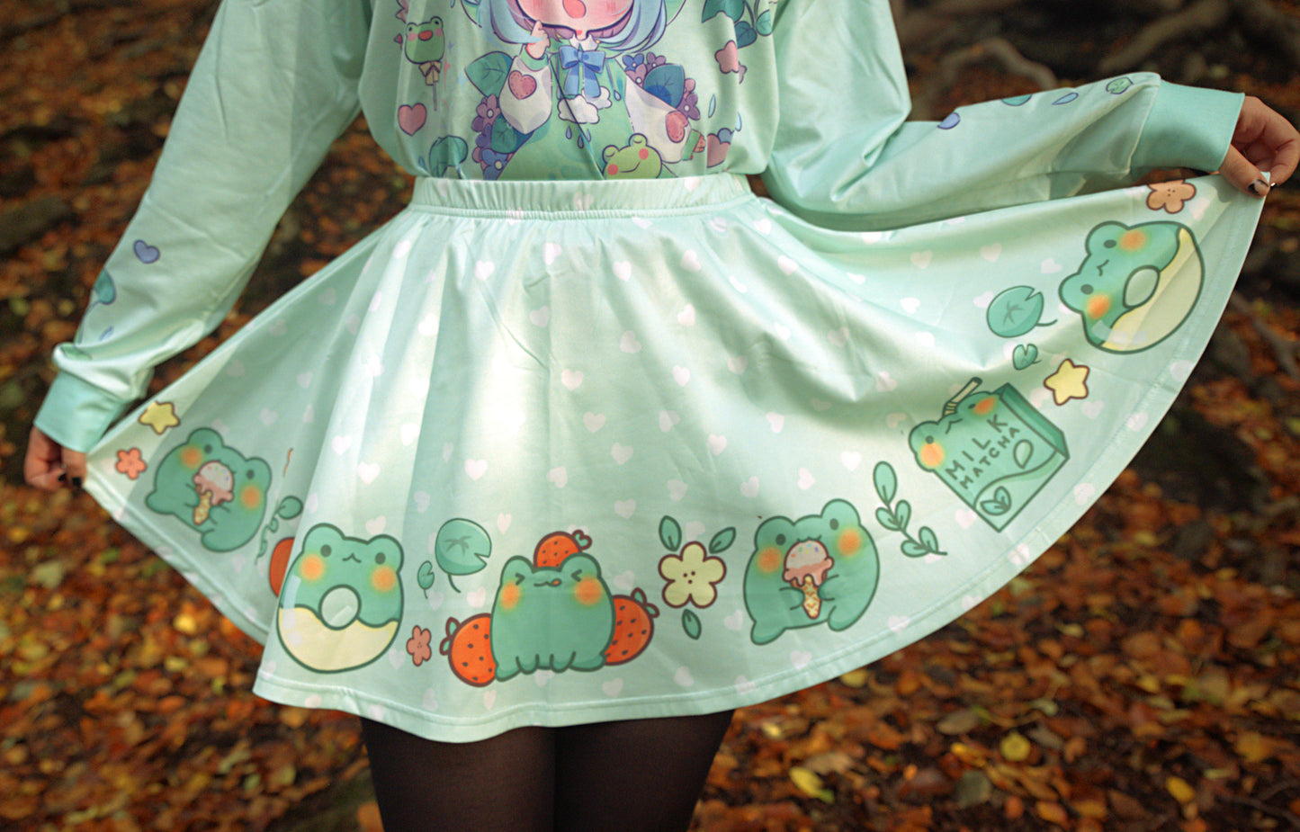 Happy girl dressed in a kawaii skirt styled with a pastel skirt, standing in natural light