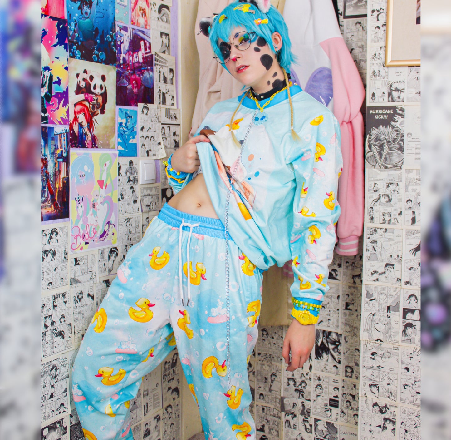 Youth model wearing Pastel Goth Yami Kawaii Baby Duck Unisex Jogger Pants