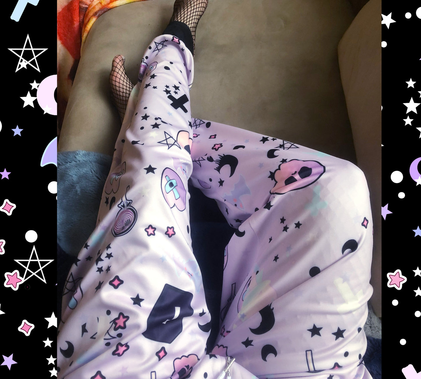 Youth model wearing Yami Kawaii Pastel goth Purple Unisex Joggers