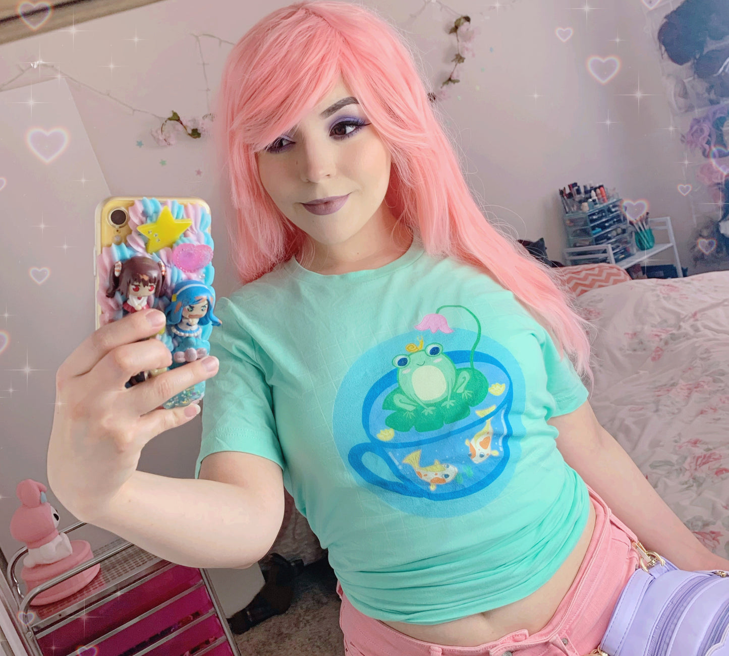 Yume Kawaii frog t-shirt with pastel colors