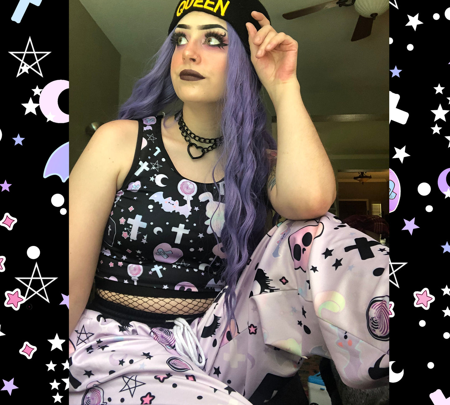 Youth model wearing Yami Kawaii Pastel goth Purple Unisex Joggers Set