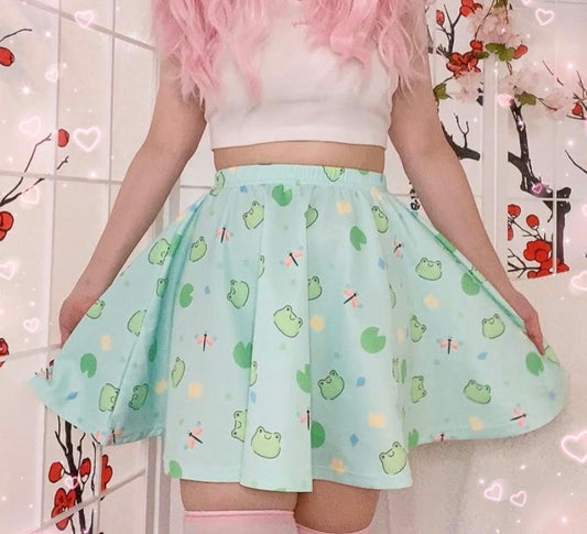 Cute girl modeling  Kawaii_frog_fairy kei mint skater skirt