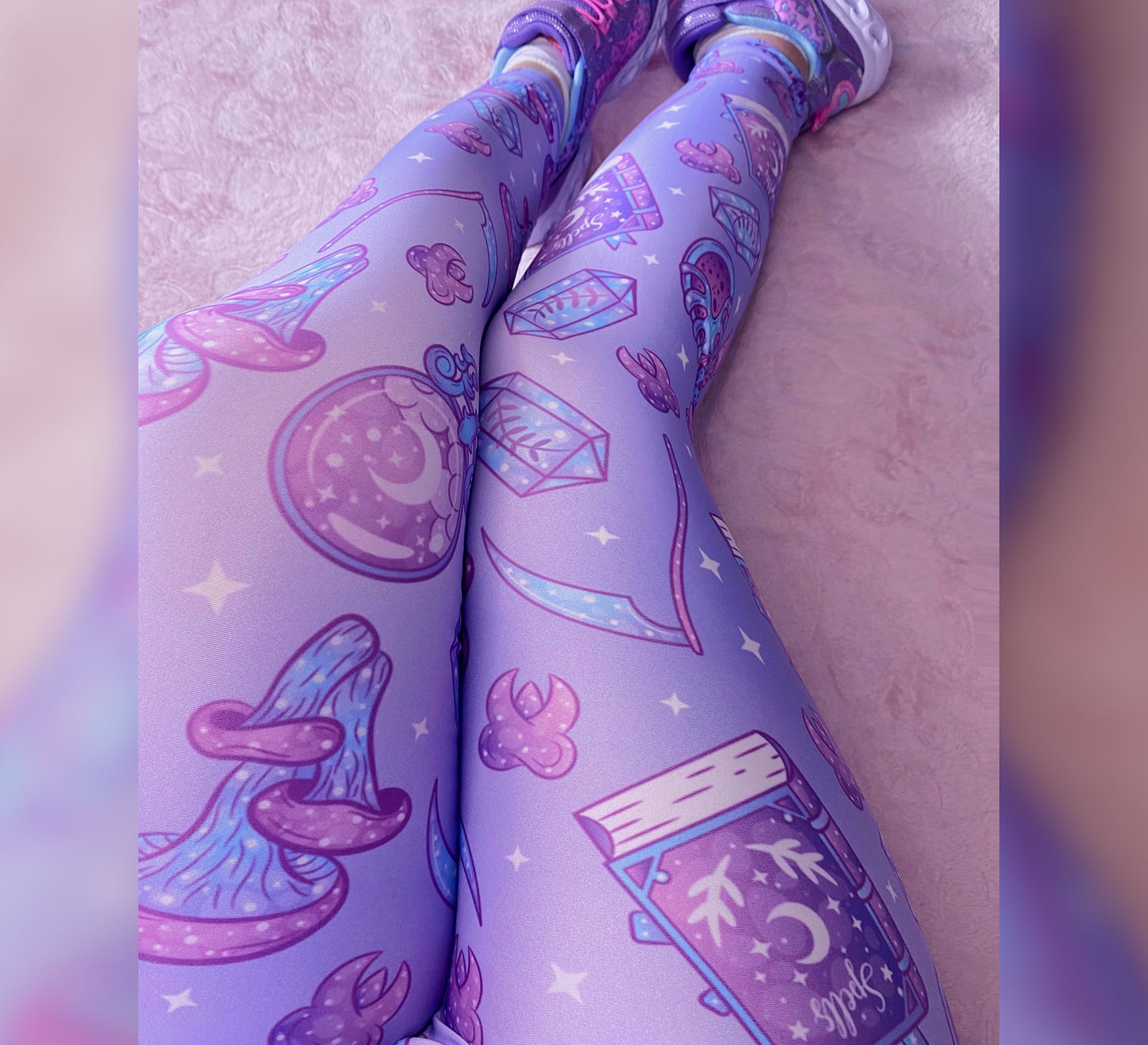 Model wearing Yami Kawaii creepy cute Witchcraft Purple Leggings